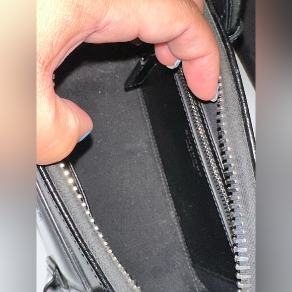 Givenchy Antigona Purse - Picture 8 of 14